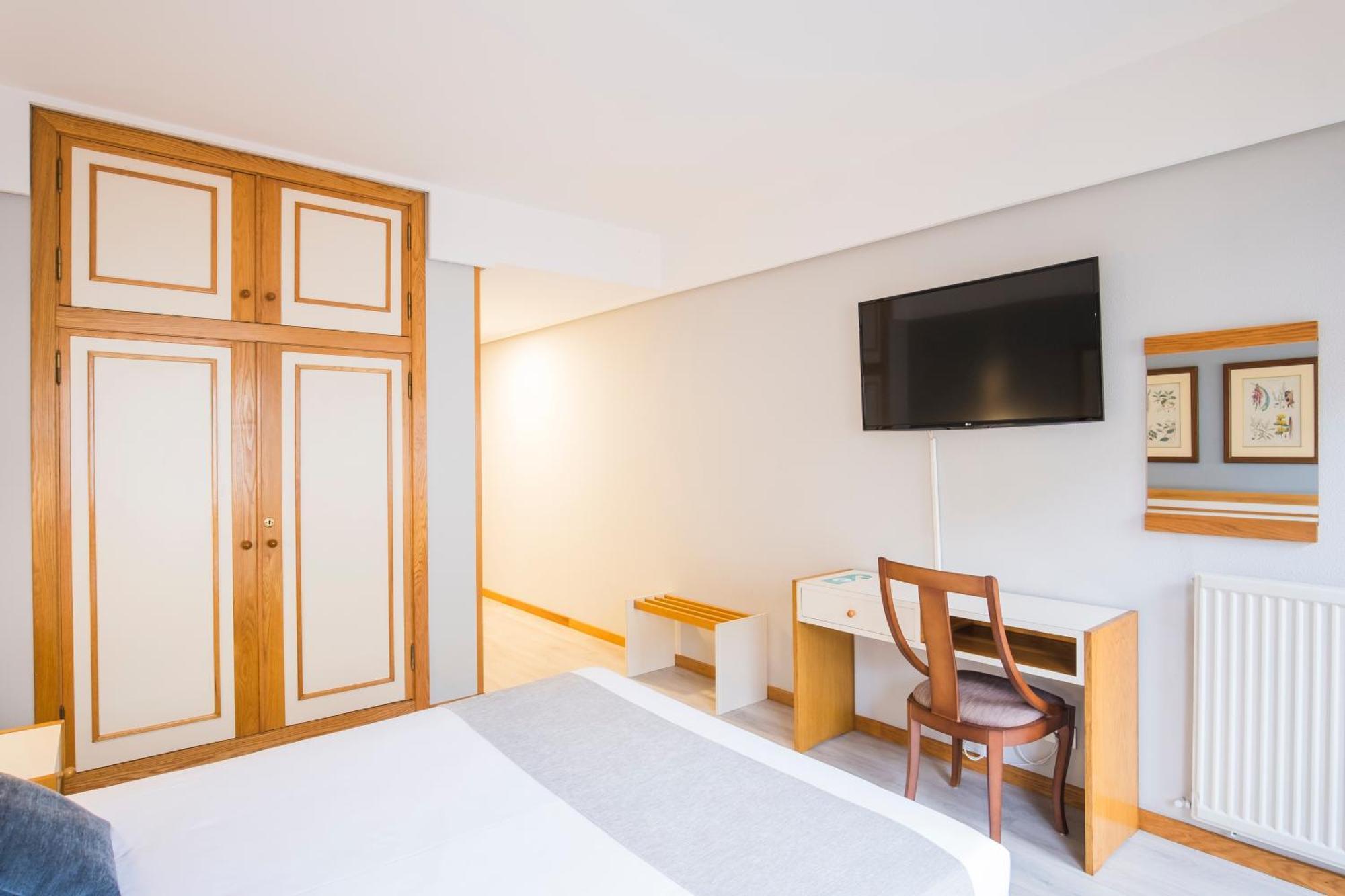Hotel Alda Бойро Экстерьер фото