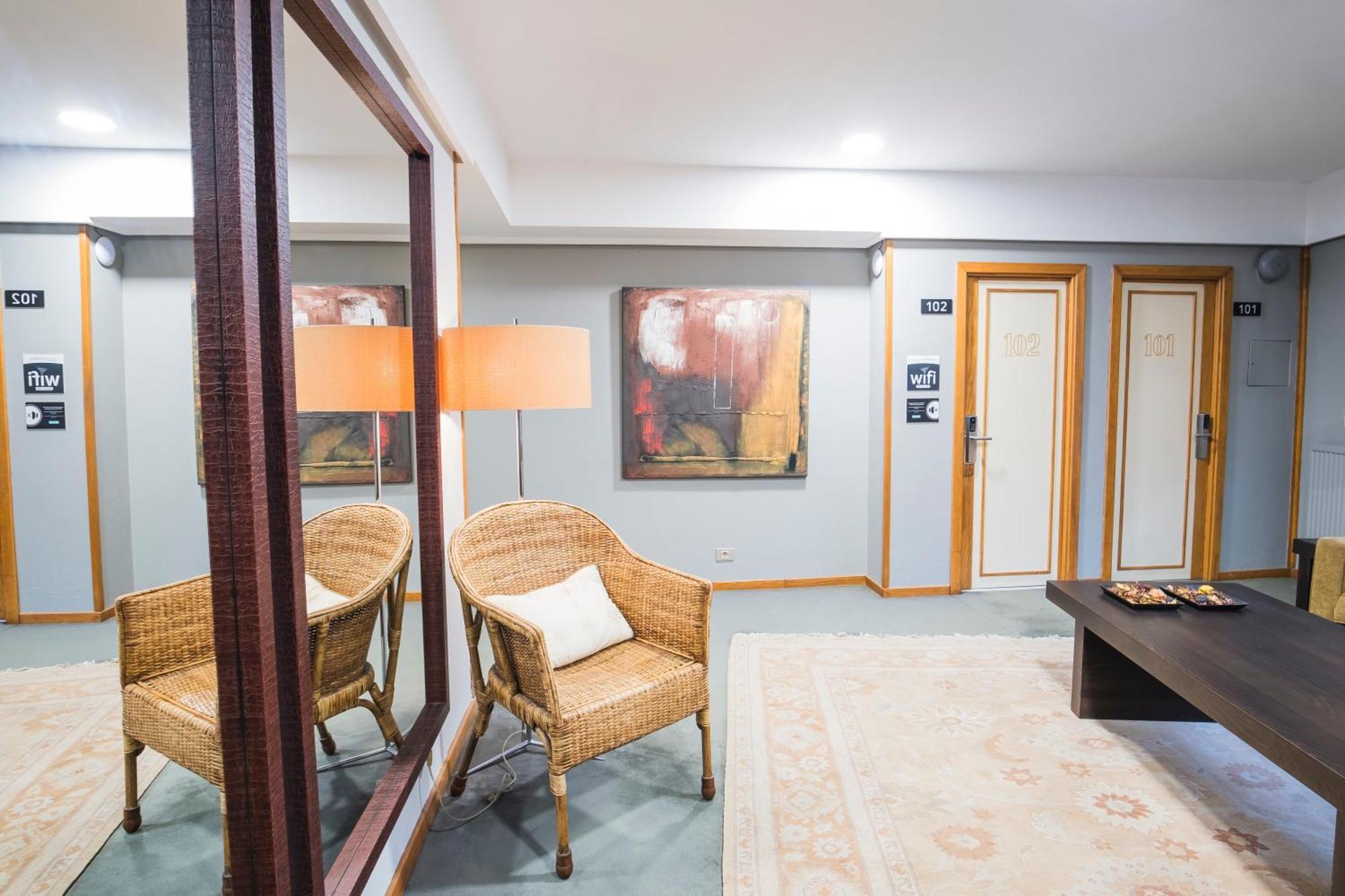 Hotel Alda Бойро Экстерьер фото