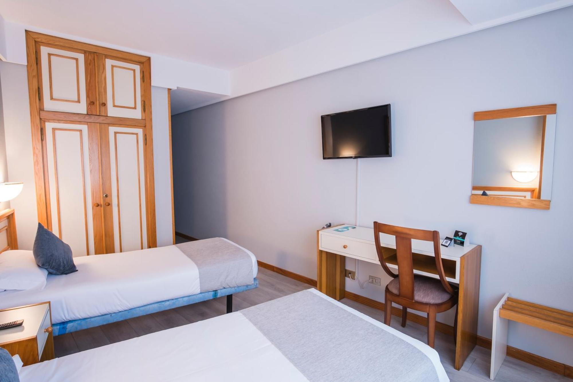 Hotel Alda Бойро Экстерьер фото